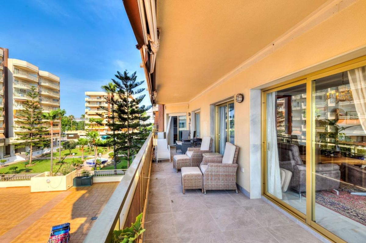 Продажа квартиры на Piso en Paseo Marítimo Rey de España, Zona Sohail, Fuengirola, Фуэнхирола
 photo 4