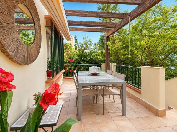 Chalet adosado en Calle Cuarzo, 11, Riviera del Sol, Mijas photo 1