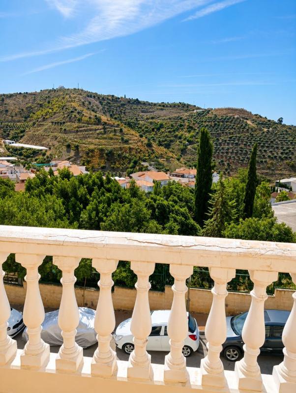 Properties for sale and rent in Spain photo 2