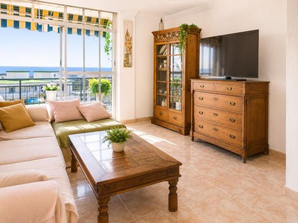 Sale of flat in Piso en Calle Eucalipto, Arroyo de la Miel, Benalmádena, Benalmádena
 photo 2