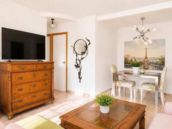 Sale of flat in Piso en Calle Eucalipto, Arroyo de la Miel, Benalmádena, Benalmádena
 photo 4