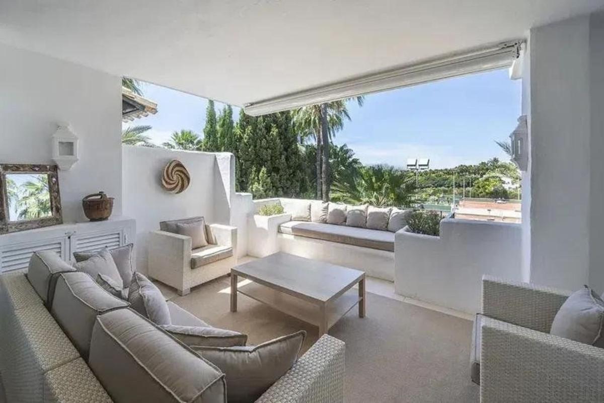 Продажа пентхауса на Ático en Puente Romano, Marbella, Марбелла photo 1
