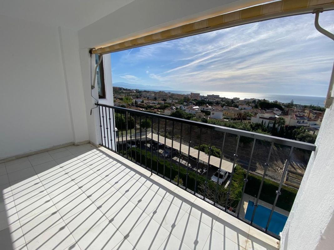 Penthouse sale in Ático en Calle Medina Azahara, Arroyo de la Miel, Benalmádena, Benalmádena photo 4