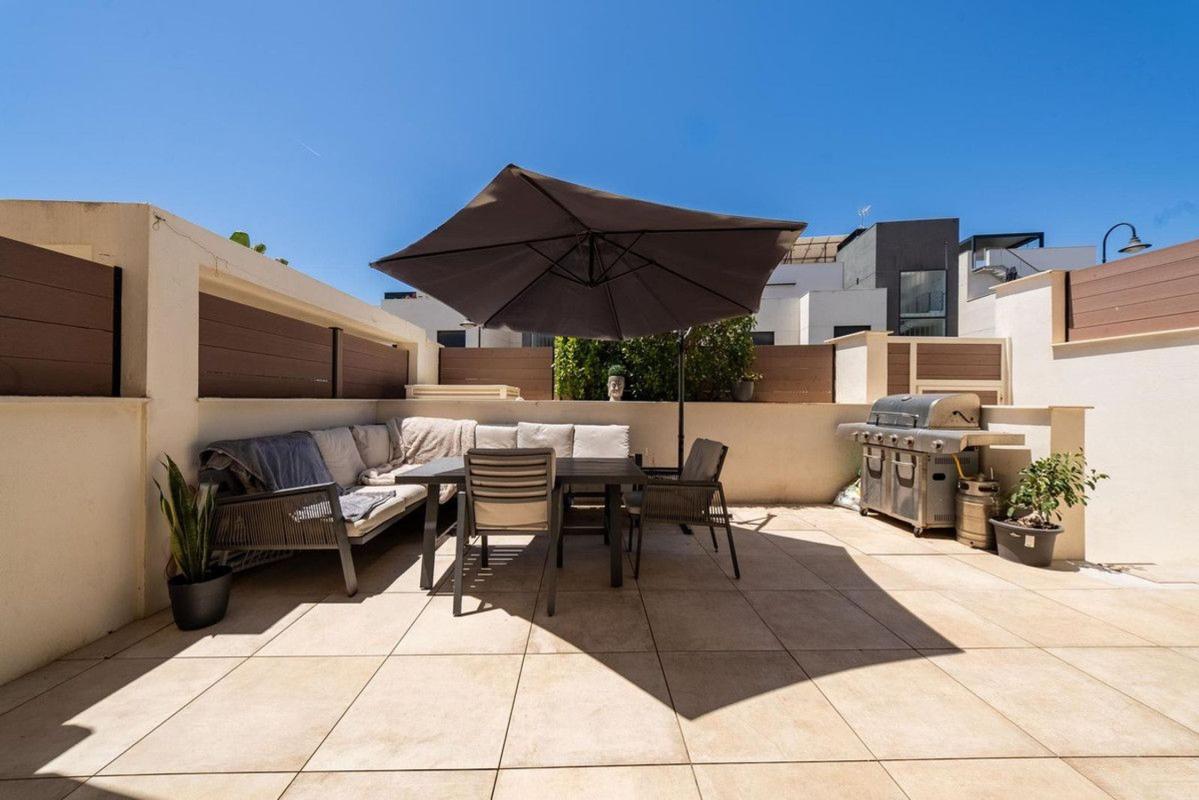 Properties for sale and rent in Spain photo 1