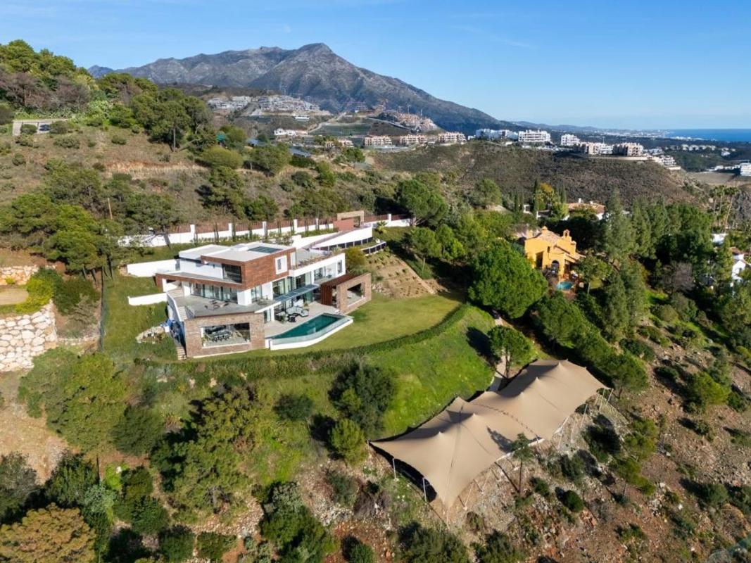 Properties for sale and rent in Spain photo 4