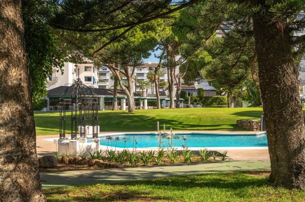 Продажа квартиры на Piso en Lola Flores(nva a Marina) s/n, Puerto Banús, Marbella, Марбелла
 photo 2
