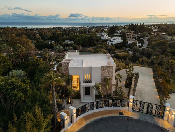 Casa o chalet independiente en Lugar Urbanizacion la Capellania, Nagüeles, Marbella photo 2