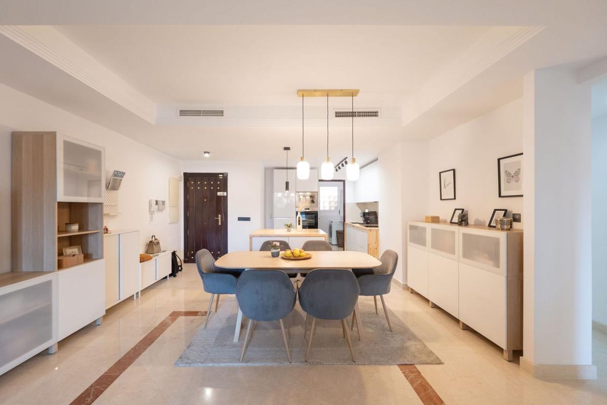 Venta de piso en Piso en Calle Miguel de Cervantes, La Mairena, Ojén, Ojén
photo 2