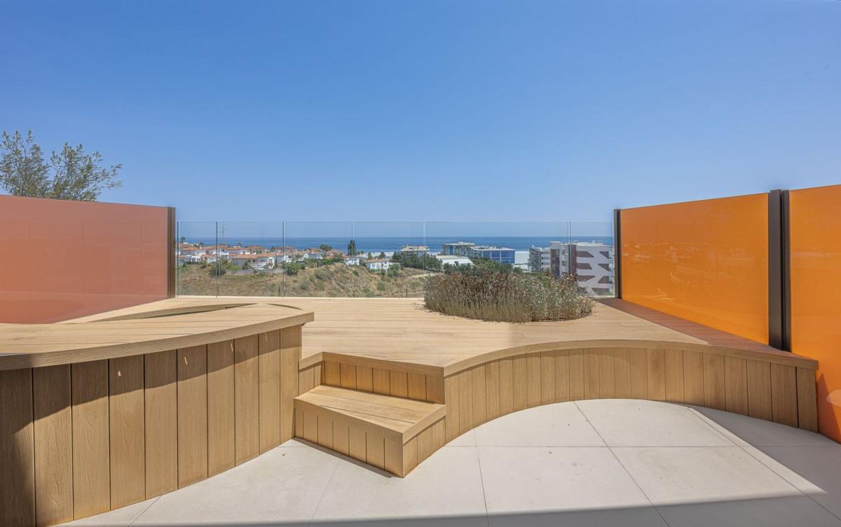 Venta de piso en Piso en Avenida 8 de Marzo, El Higuerón, Fuengirola, Fuengirola
photo 3