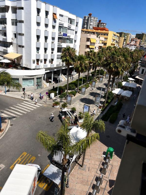 Sprzedaż mieszkania w Piso en Avenida Palma de Mallorca, 15, Manantiales - Estación de Autobuses, Torremolinos, Torremolinos
photo 1