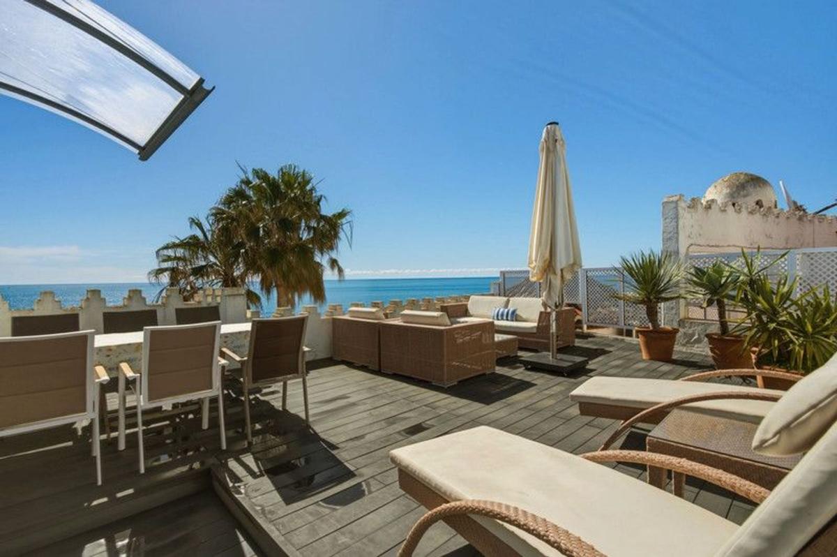 Venta de ático en Ático en Calle Alhamar, 1, Sitio de Calahonda, Mijas, Mijas photo 2