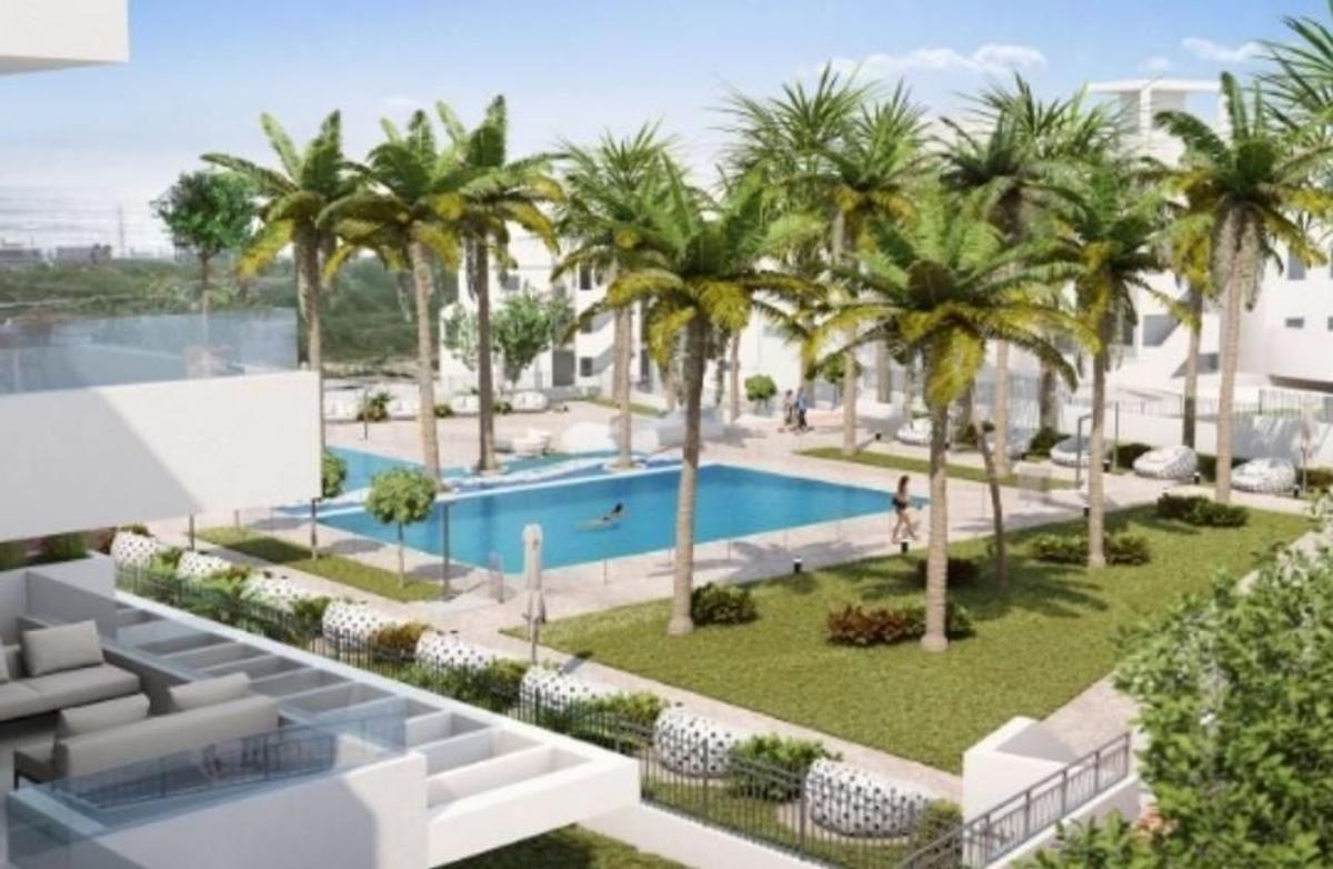 Venta de piso en Piso en Guadalobón, Estepona, Estepona
photo 5