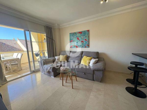 Sale of flat in Piso en Avenida Reina Sofia, Puerto de Estepona, Estepona, Estepona
photo 1