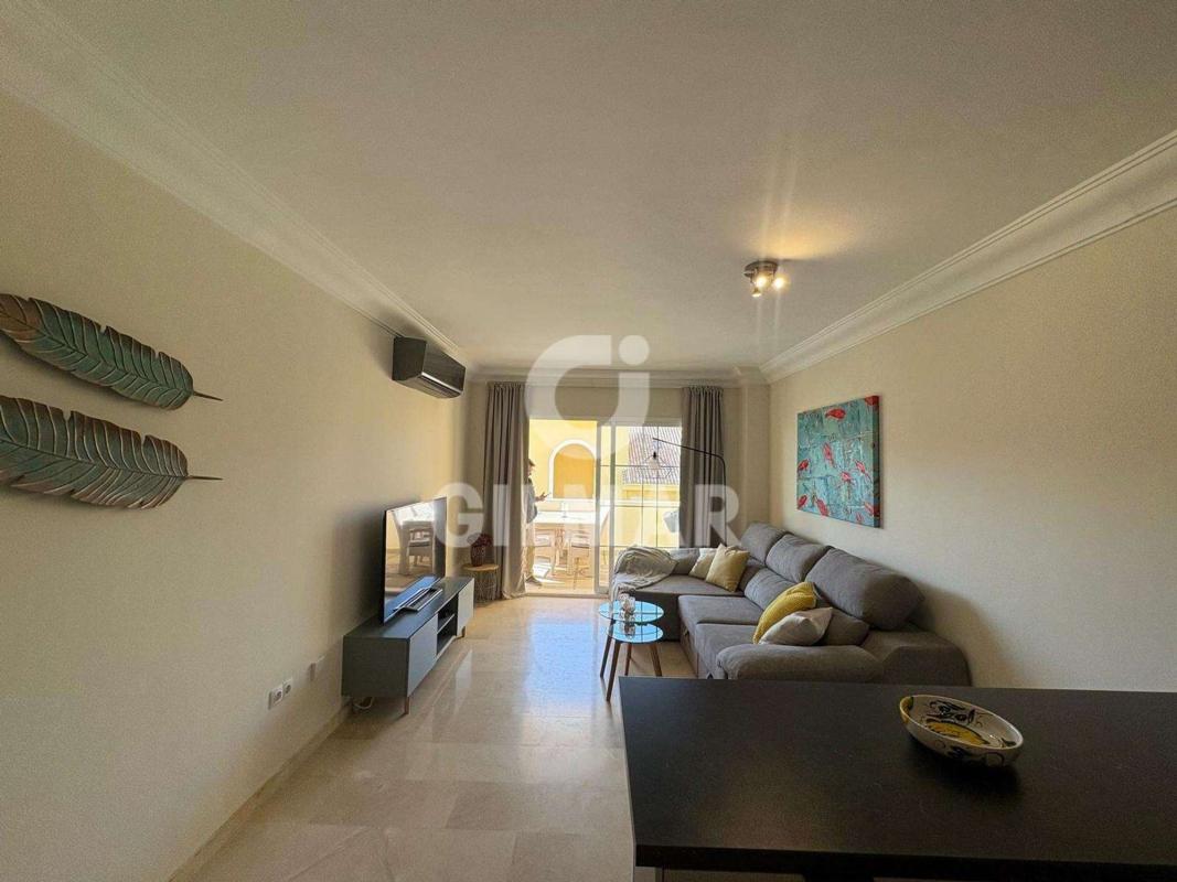 Venta de piso en Piso en Avenida Reina Sofia, Puerto de Estepona, Estepona, Estepona
photo 2