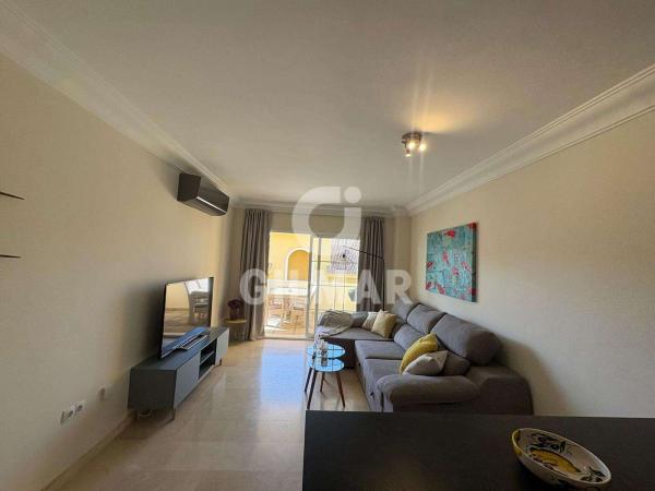 Sale of flat in Piso en Avenida Reina Sofia, Puerto de Estepona, Estepona, Estepona
 photo 4