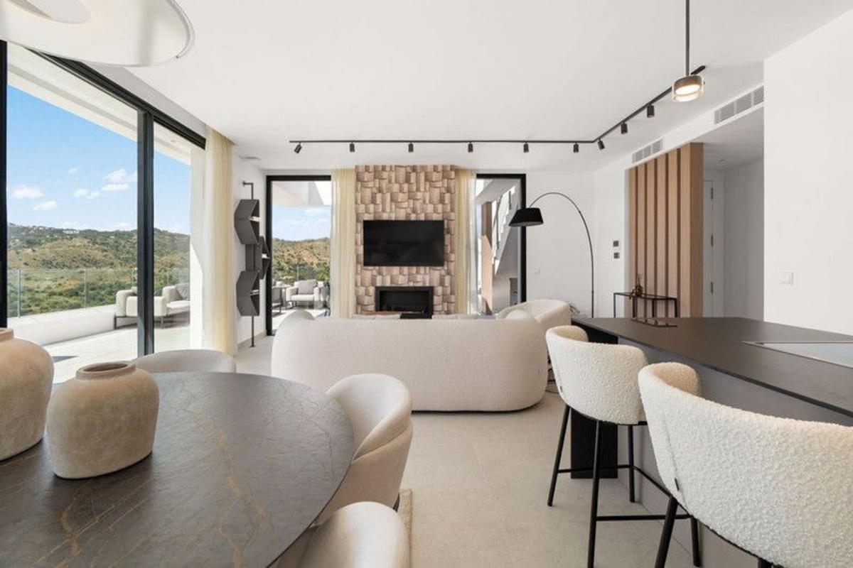 Venta de duplex en Dúplex en Calle Alta, 29604, Cabopino - Artola, Marbella, Marbella photo 4