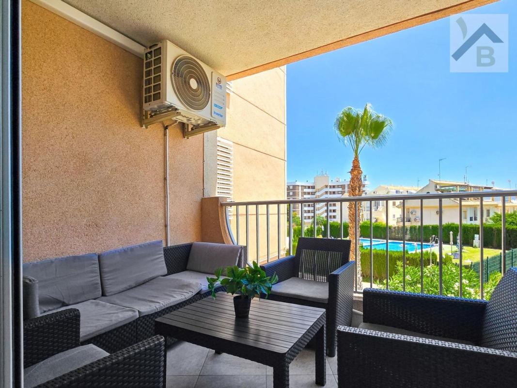 Sale of apartment in Piso en La Zenia, Orihuela, Orihuela
photo 2