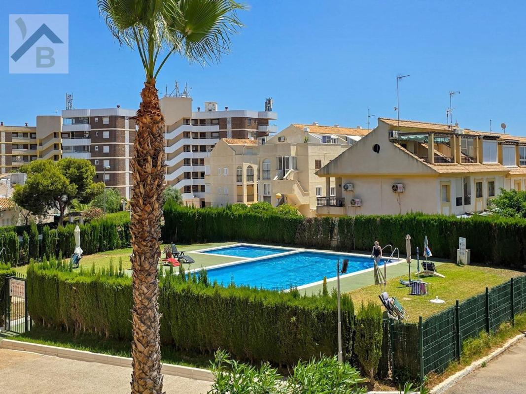 Sale of apartment in Piso en La Zenia, Orihuela, Orihuela
photo 4
