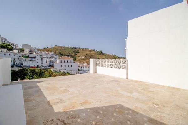 Chalet pareado en Calle Fco Hernandez, Competa photo 4