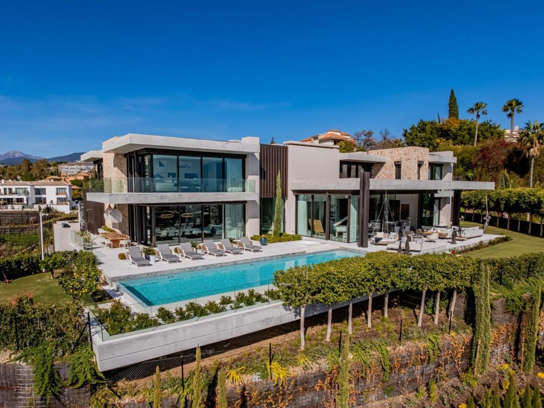 Properties for sale and rent in Spain photo 1