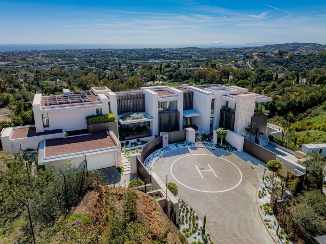 Properties for sale and rent in Spain photo 2