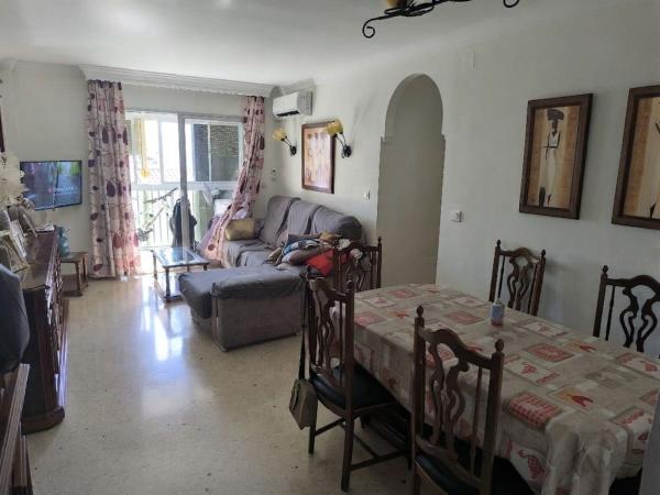 Sale of flat in Piso en Barriada Blas Infante s/n, Sierra de Estepona-Avda de Andalucia, Estepona, Estepona
thumbnail 1