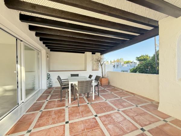 Аттик на продажу в  Ático en Guadalmina Baja, Marbella, Марбелла photo 4