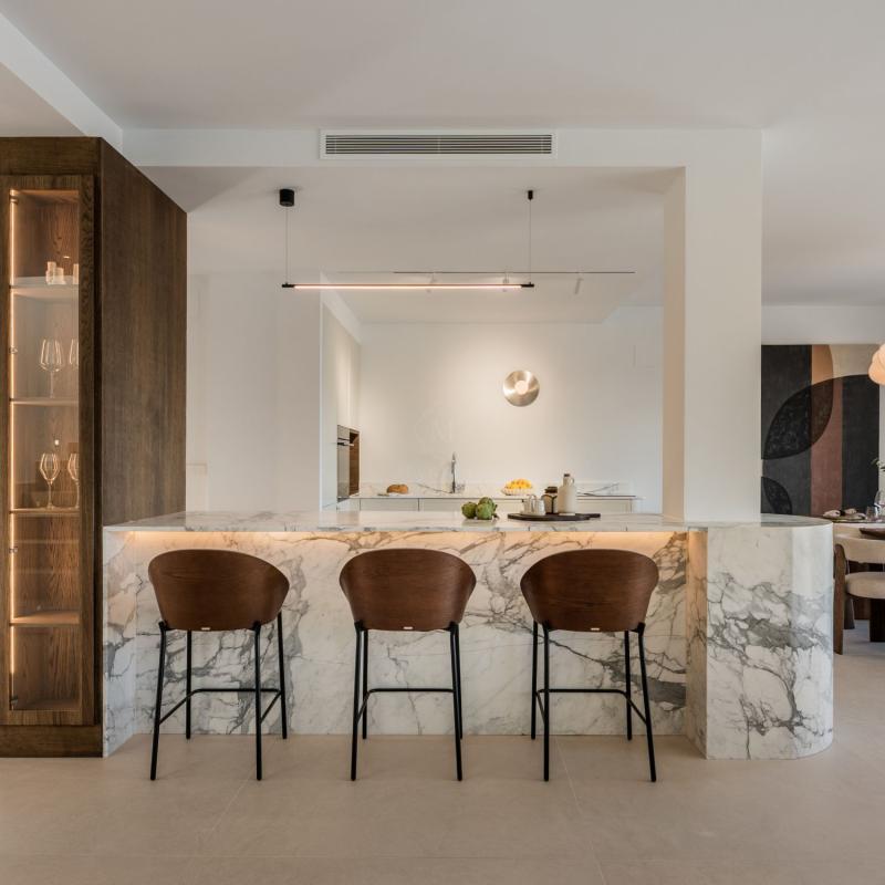 Продажа дуплекса на Dúplex en Los Naranjos, Marbella, Марбелла photo 3