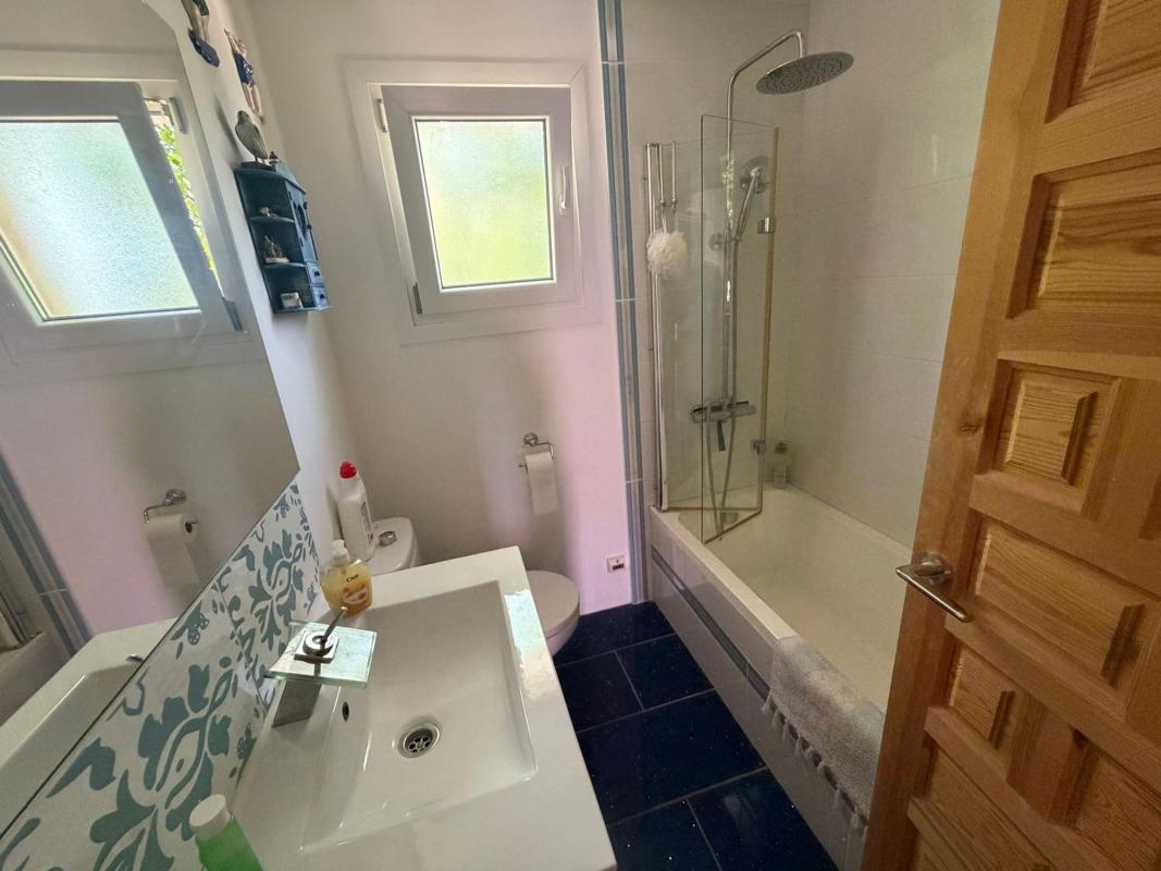 Недвижимость на продажу и в аренду в Испании photo 5
