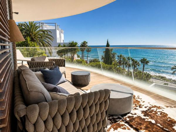 Sale of flat in Piso en Centro, Estepona, Estepona
 photo 1