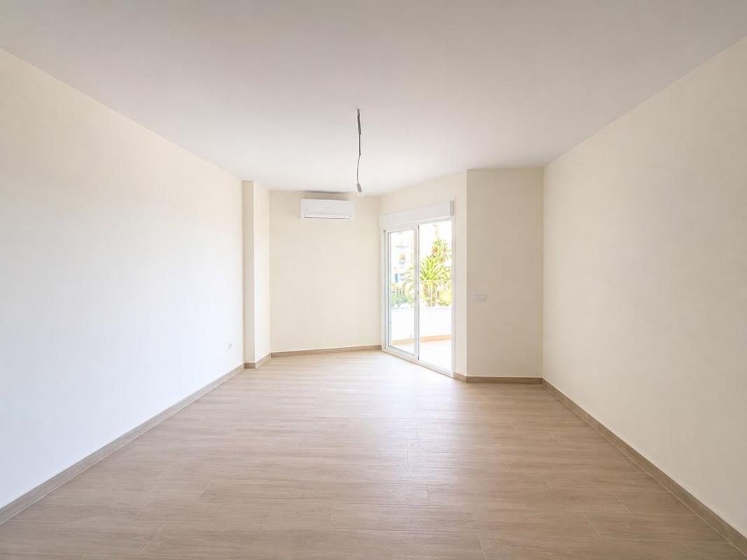 Sale of apartment in Piso en Avenida Europa, Centro Internacional, Torrox, Torrox
 photo 4