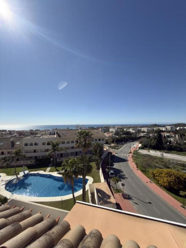 Продажа квартиры на Piso en Calle Ciudad de Ceuta, Arroyo de la Miel, Benalmádena, Бенальмадена
photo 3
