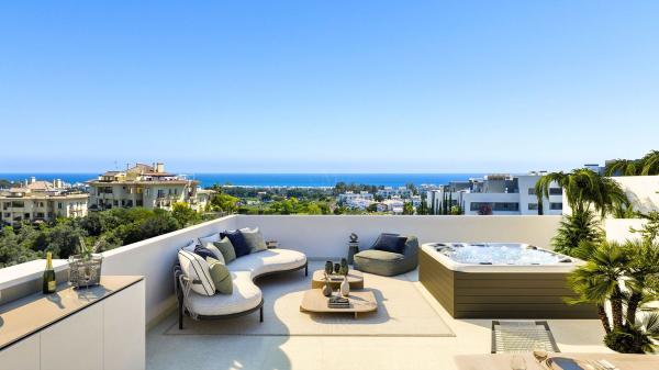 Chalet pareado en La Concha-Resina Golf, Estepona photo 1