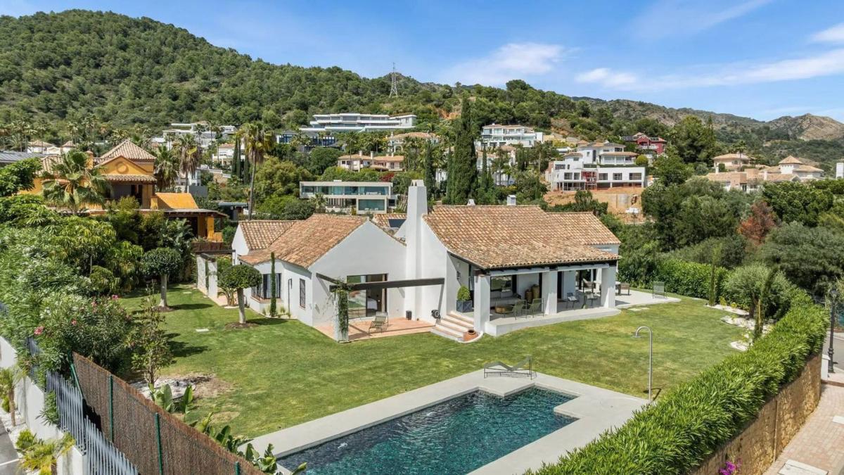 Properties for sale and rent in Spain photo 2
