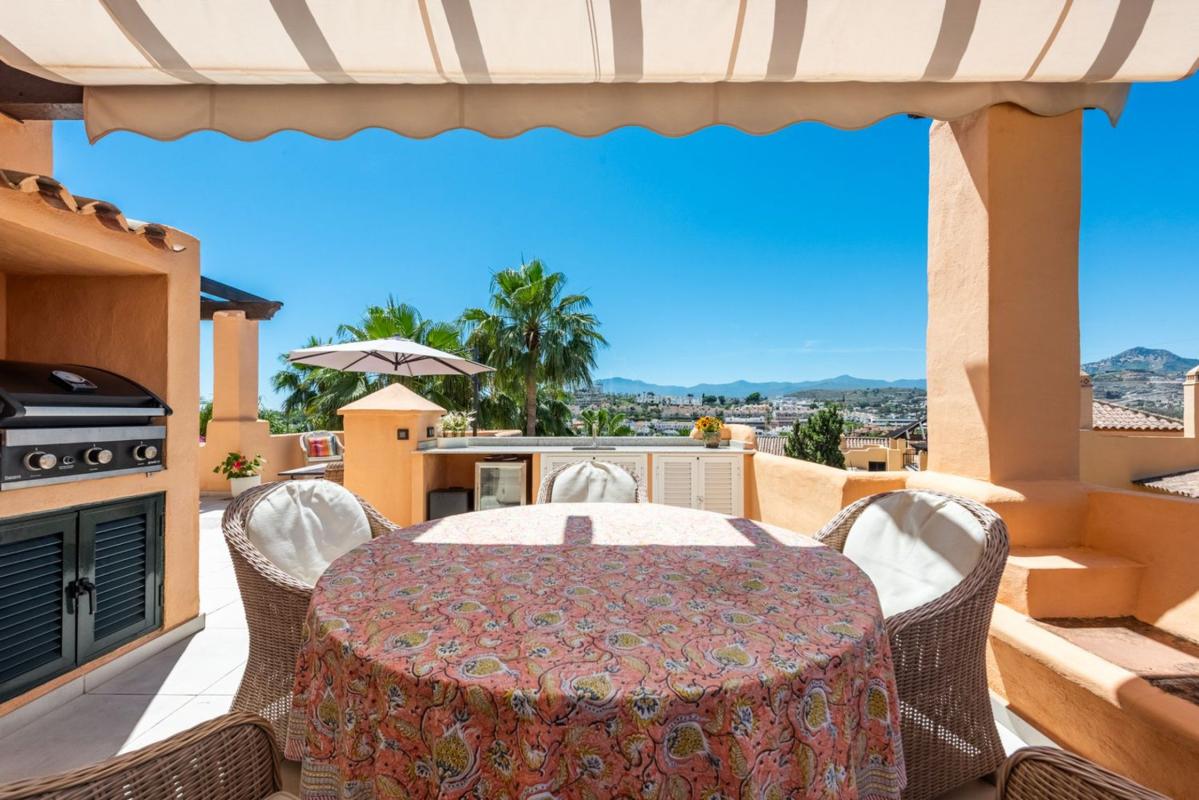 Продажа дуплекса на Dúplex en Nueva Atalaya, Estepona, Эстепона photo 3