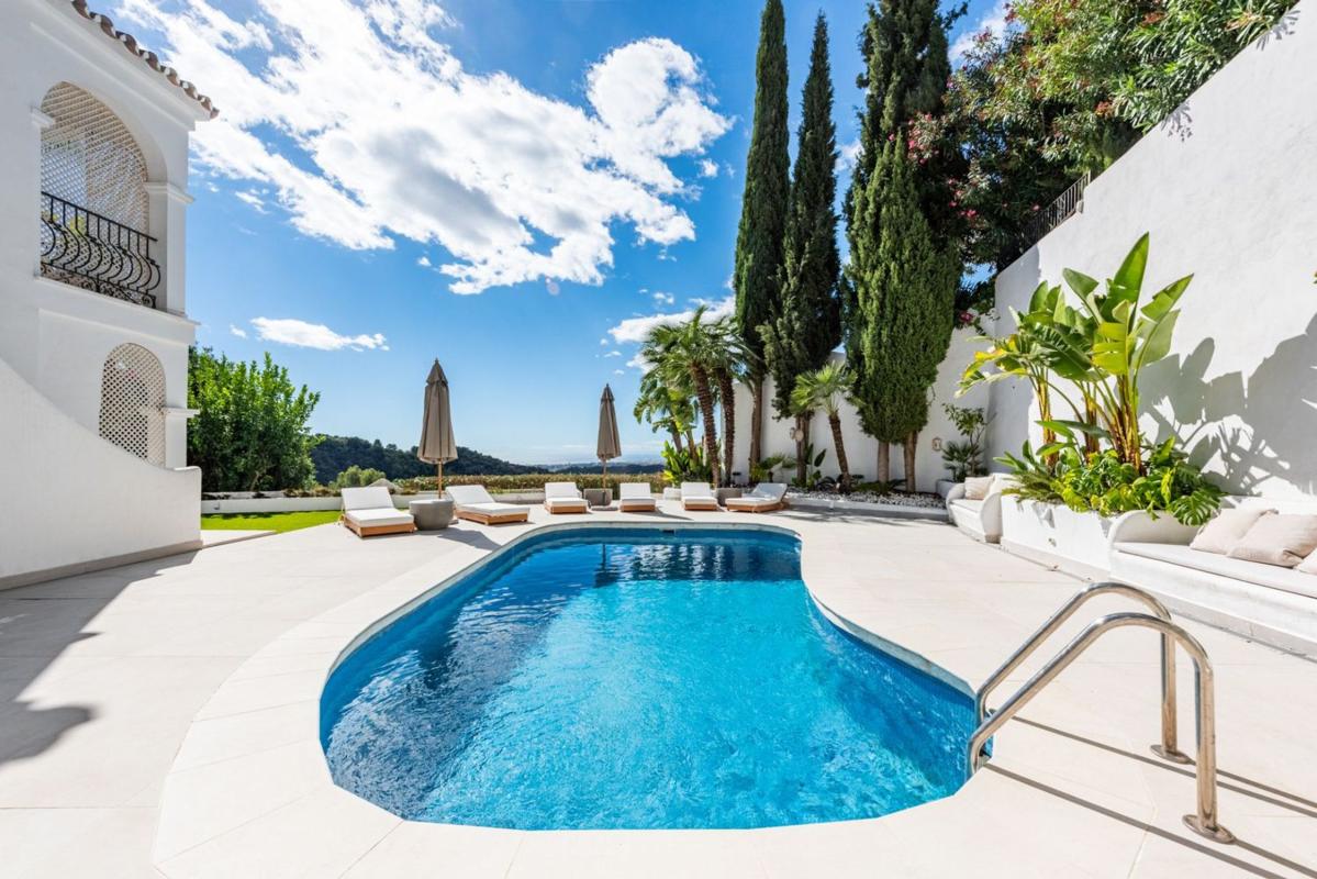 Properties for sale and rent in Spain photo 3