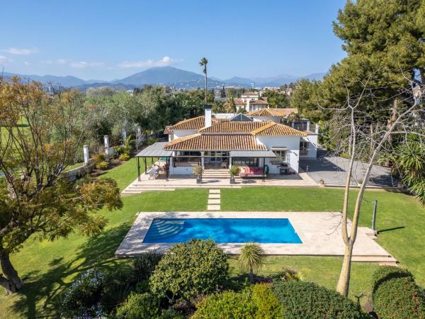 Casa o chalet independiente en San Pedro Pueblo, Marbella thumbnail 1