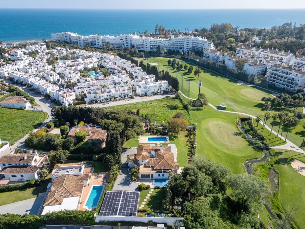 Properties for sale and rent in Spain photo 4