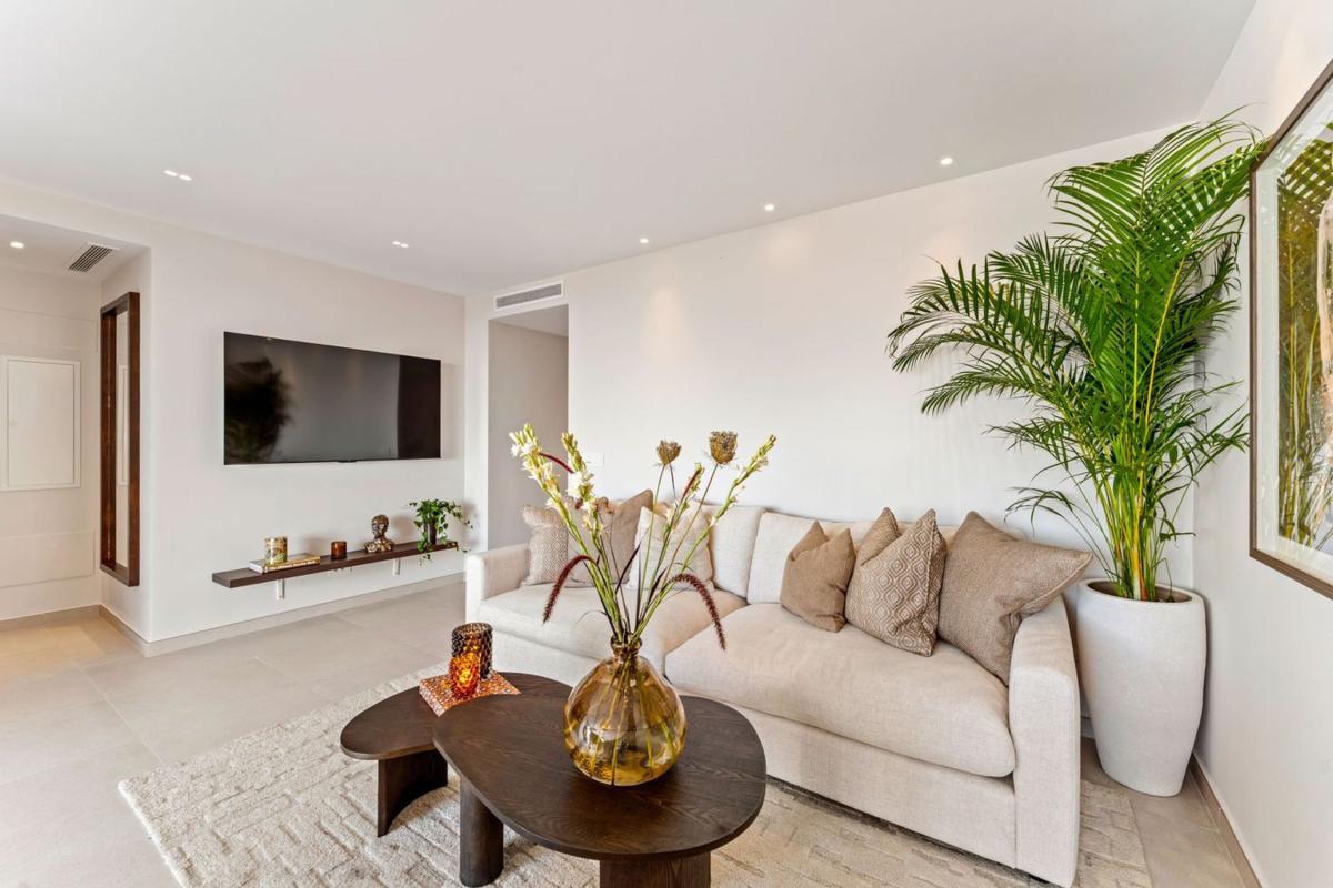 Venta de piso en Piso en Lomas de Marbella Club, Marbella, Marbella
 photo 3