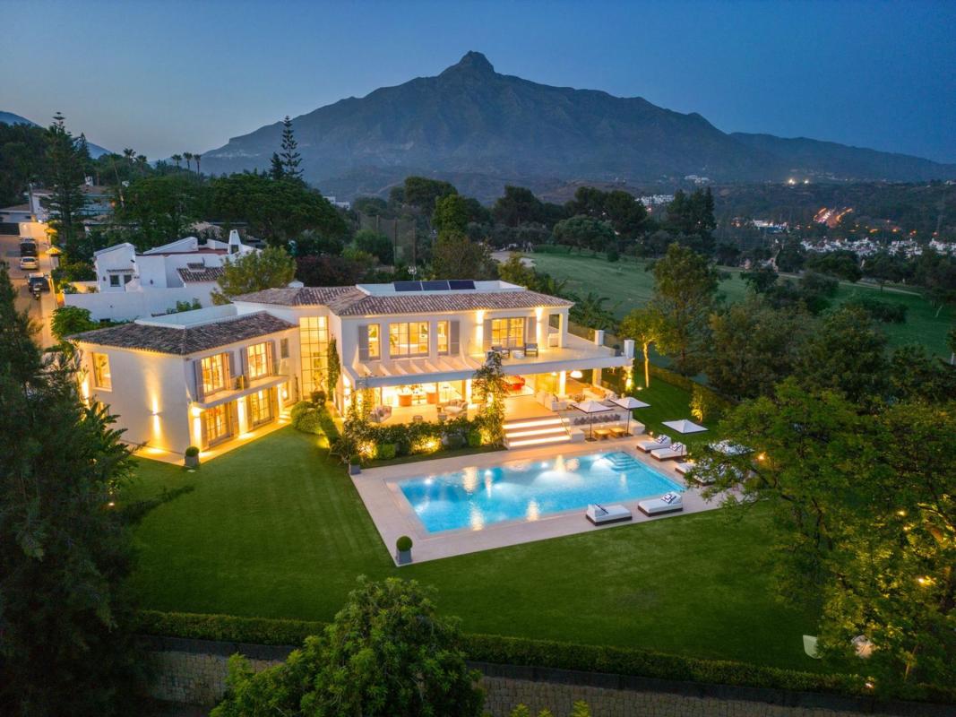 Properties for sale and rent in Spain photo 3