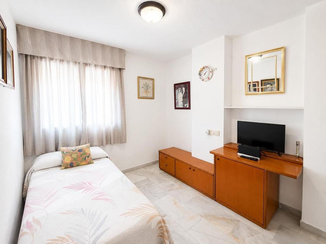 Sale of apartment in Piso en Calle Sagitario, 7, Arroyo de la Miel, Benalmádena, Benalmádena
photo 5