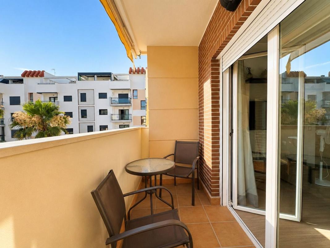 Venta de piso en Piso en Pasaje Marineros, Camino Viejo de Málaga, Vélez-Malaga, Vélez-Malaga
photo 4