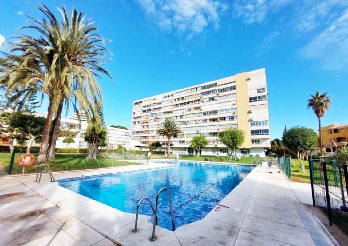 Sale of apartment in Piso en Avenida Terramar Alto, Solymar - Puerto Marina, Benalmádena, Benalmádena
photo 1