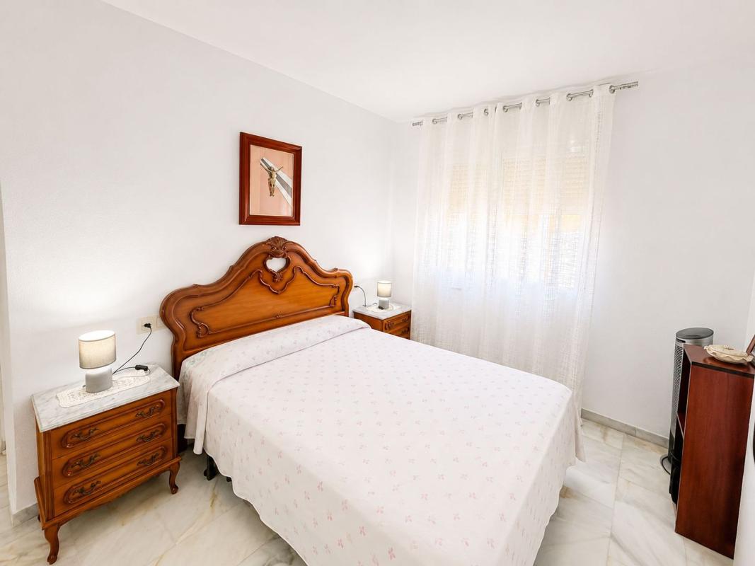 Sale of apartment in Piso en Calle Sagitario, Arroyo de la Miel, Benalmádena, Benalmádena
 photo 2