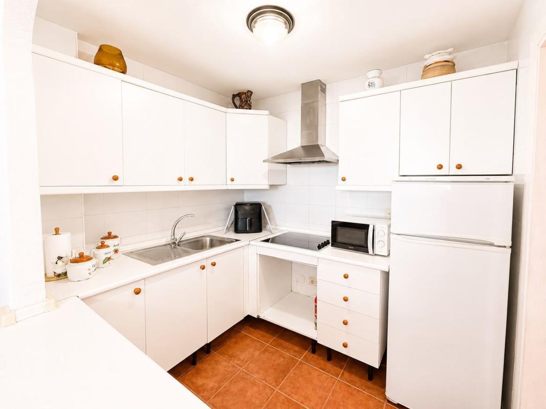 Sale of apartment in Piso en Calle Sagitario, Arroyo de la Miel, Benalmádena, Benalmádena
 photo 4