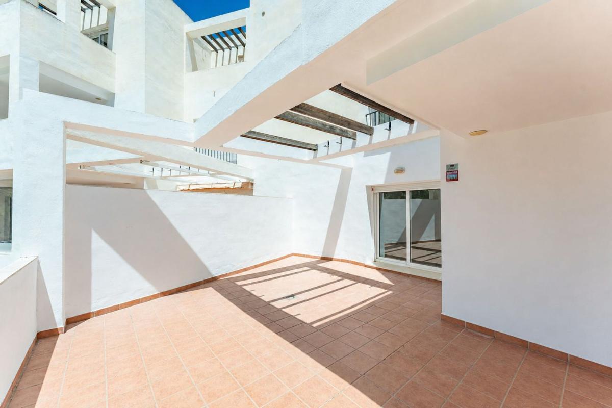 Sprzedaż mieszkania w Piso en Ronda Golf Este, 5, Cortijo Torrequebrada, Benalmádena, Benalmádena
photo 4