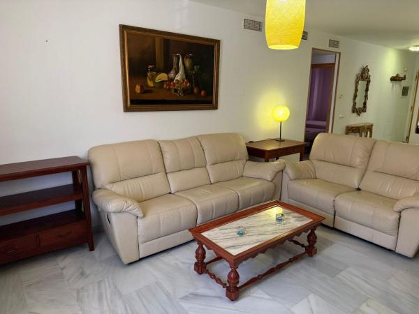 Venta de piso en Piso en Calle Castañetero, Campanillas, Málaga, Málaga
photo 1