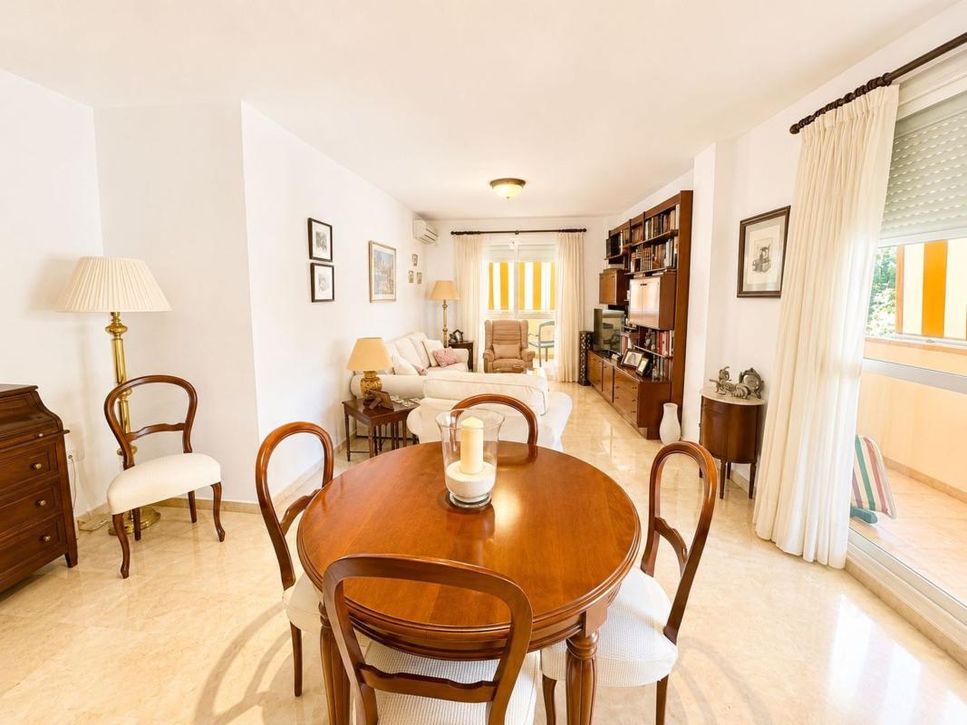 Venta de piso en Piso en Calle Romería del Rocío, Centro Ciudad, Fuengirola, Fuengirola
photo 4