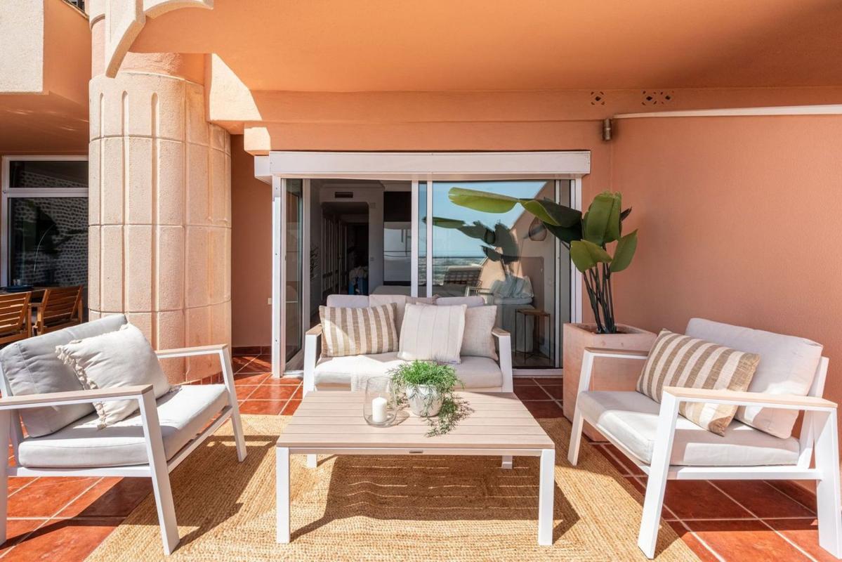 Sprzedaż mieszkania w Piso en Avenida Calderón de la Barca s/n, Los Naranjos, Marbella, Marbella
photo 5