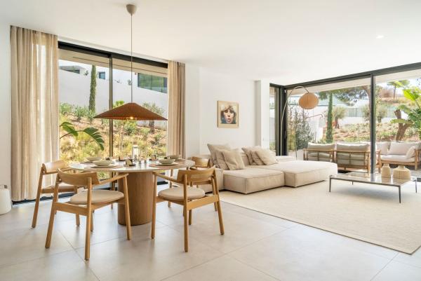 Дуплекс на продажу в Dúplex en Romana-ur Artola Alta, 12, Cabopino - Artola, Marbella, Марбелла photo 2